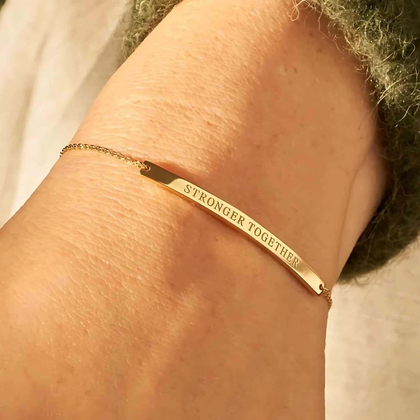 925 Sterling Silver Nameplate Bracelet with Name and Date Engraved