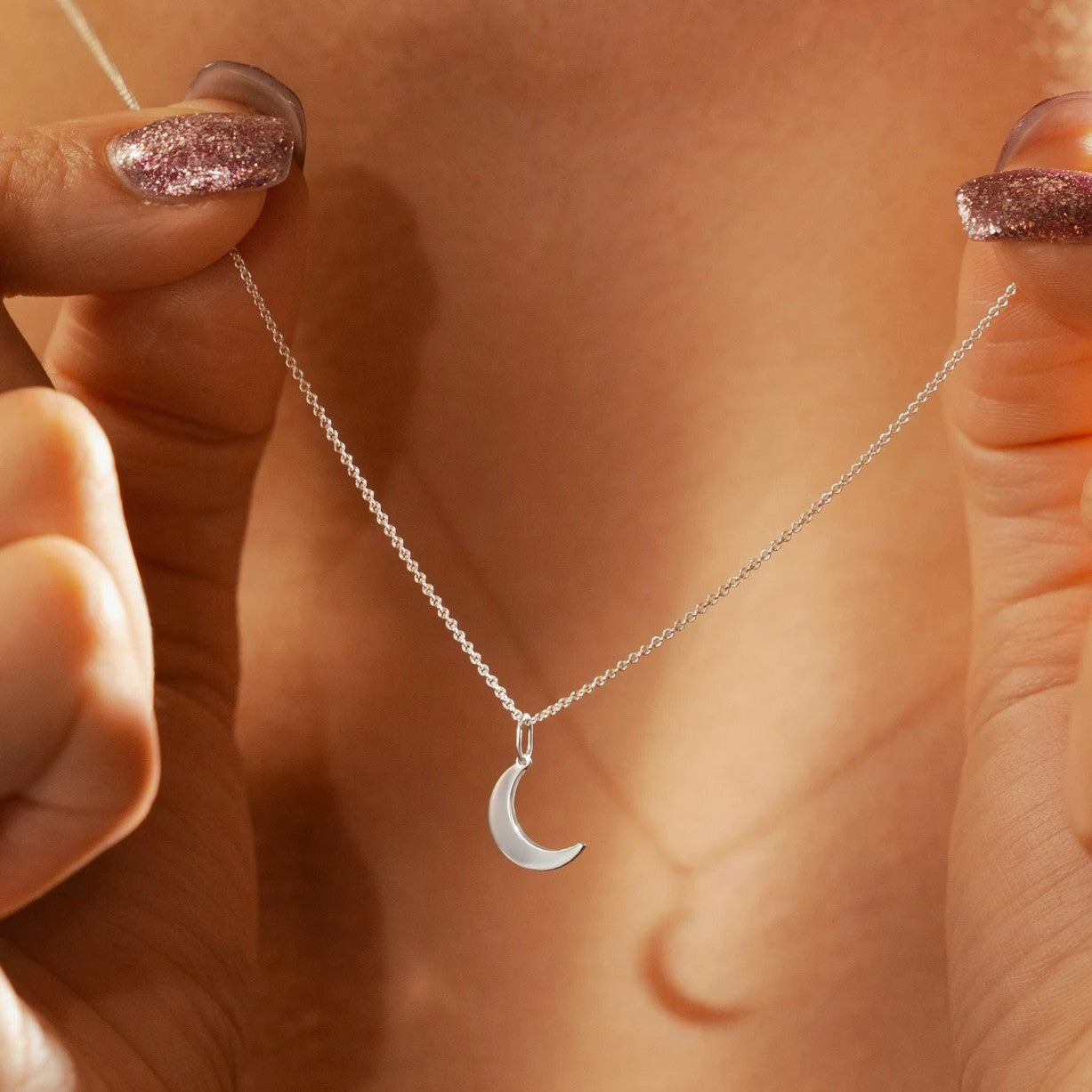 925 Sterling Silver Crescent Moon Necklace