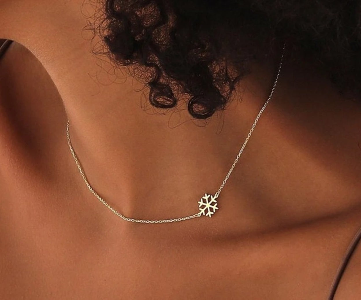 925 Sterling Silver Snowflake Side Necklace