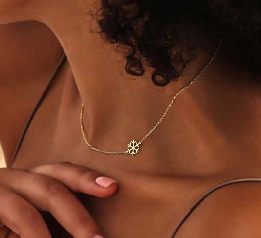 925 Sterling Silver Snowflake Side Necklace
