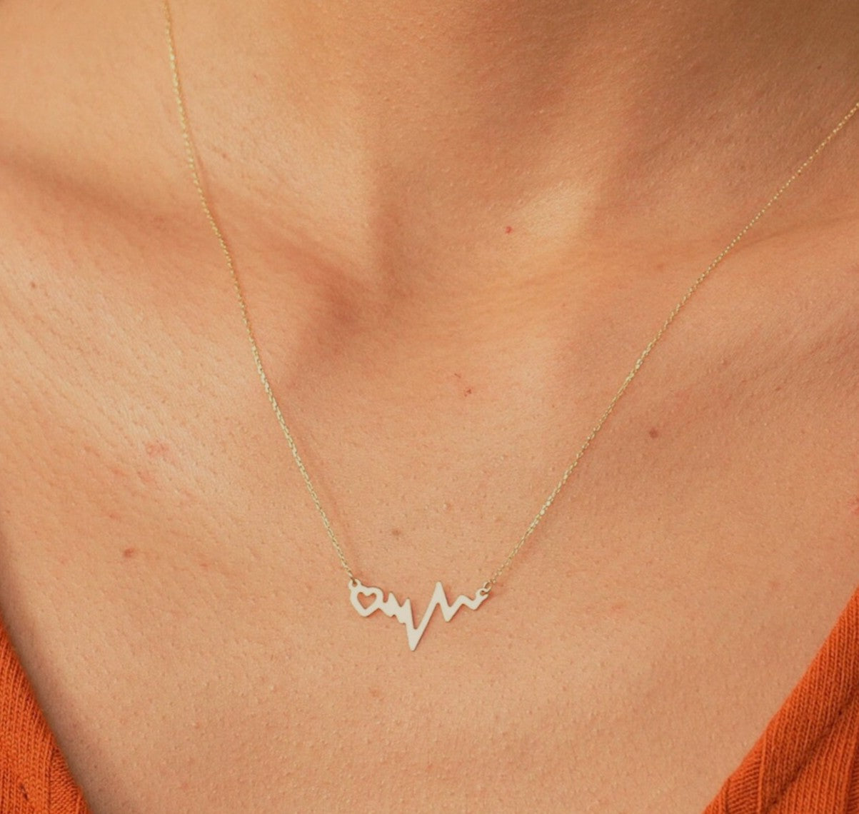 925 Sterling Silver Heartbeat Rhythm Necklace
