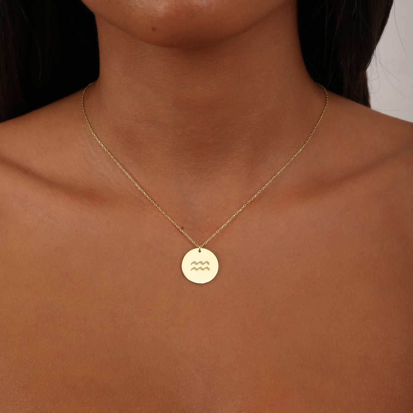 925K Sterling Silver Zodiac Sign Round Necklace