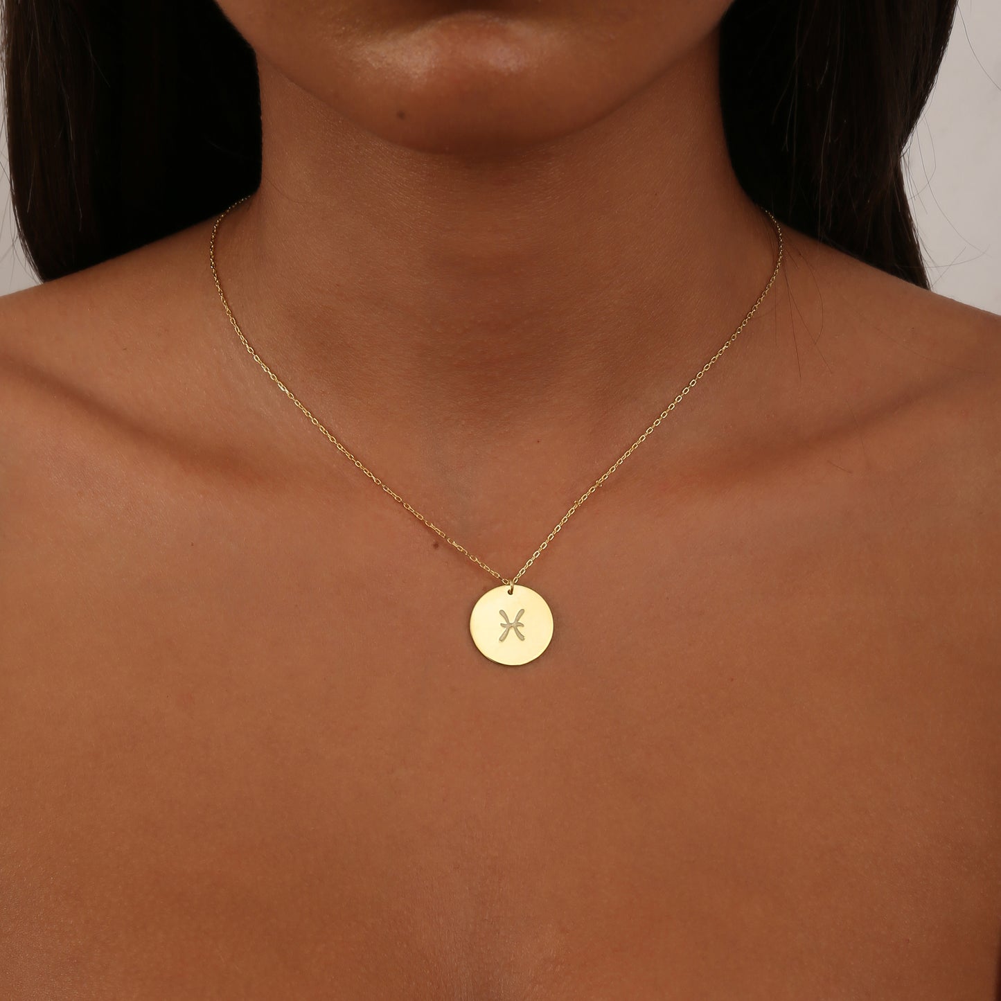 925K Sterling Silver Zodiac Sign Round Necklace