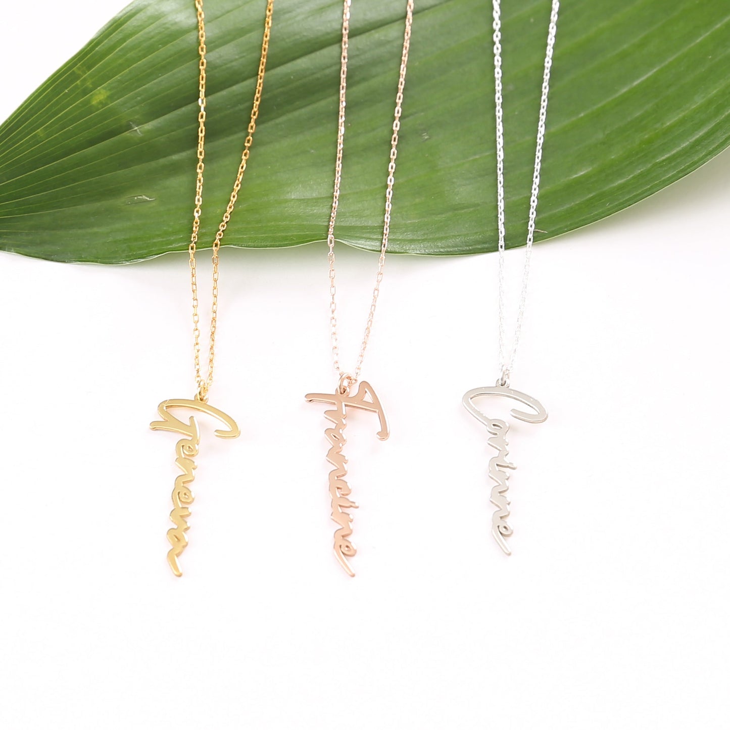 925 Sterling Silver Personalized Handwritten Vertical Name Necklace
